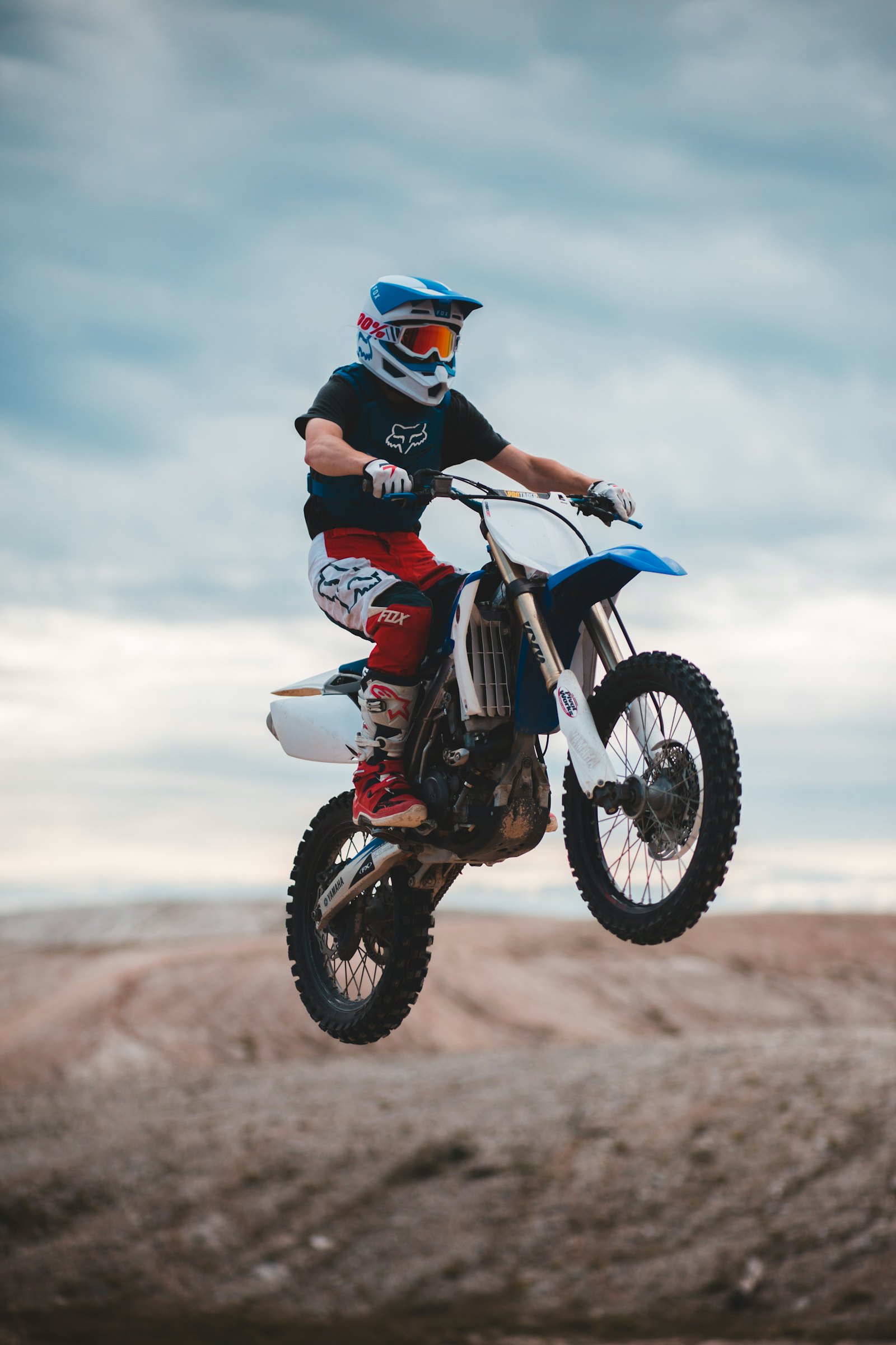 MOTO riding